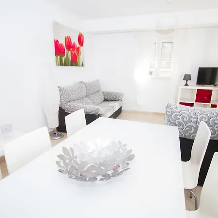 Calle Camas - Quiet Area By La Recepcion Apartment Malaga